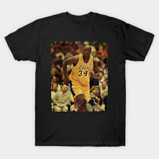 Shaquille O'Neal - Vintage Design Of Basketball T-Shirt